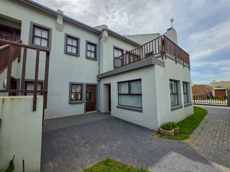 1 Bedroom Property for Sale in Stilbaai Western Cape